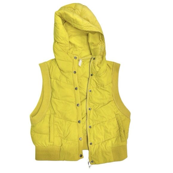 free People Movement Hooded SZ:S Yellow #puffer Vest hiphopstyle puffyvest - Picture 1 of 10